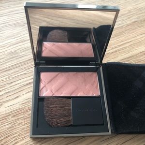 Burberry Light Glow Tangerine Blush